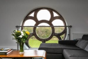 Eastwick Road, Bookham